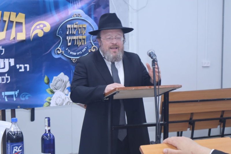 באדיבות המצלם