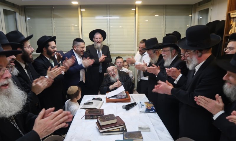 ממכירת חמץ ועד נעילת החג: חג הפסח בצלו של הגרמ"צ ברגמן