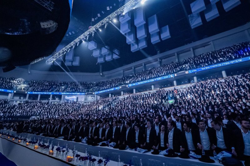 דניאל נפוסי, אריאל רבינסקי ומנדי טוויטו