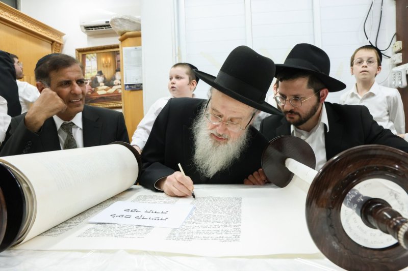 דוד ארזני