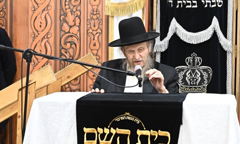 המשגיח רבי דן סגל חיזק את הקהילה הגדולה 'בית השם' בבני ברק