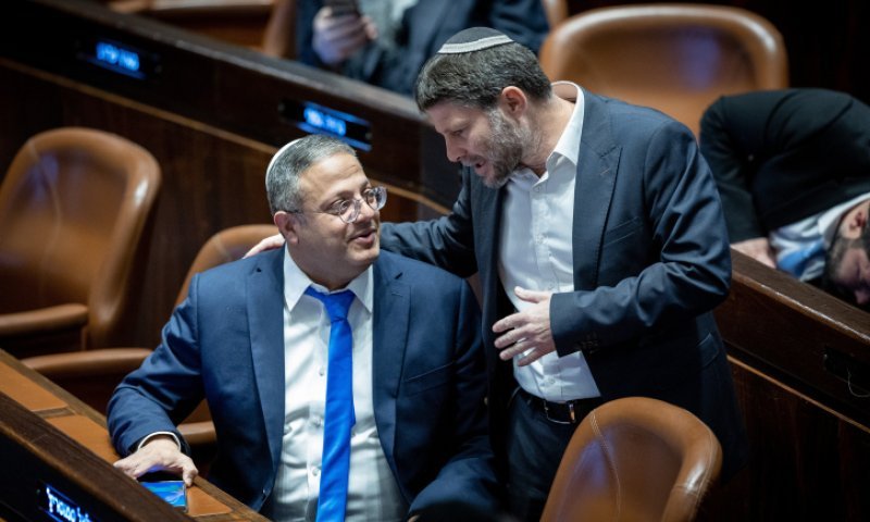 כדי למנוע איבוד קולות בימין: נתניהו פועל לאיחוד בין סמוטריץ' לבן גביר