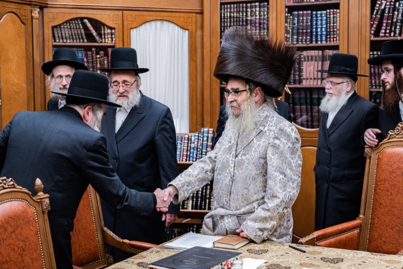 באדיבות המצלם