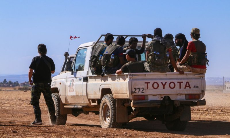 הכורדים בסוריה זועמים: טורקיה מנסה להשתלט על הצבא