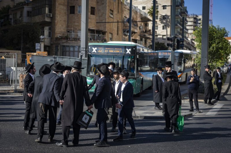 חיים גולדברג, פלאש 90