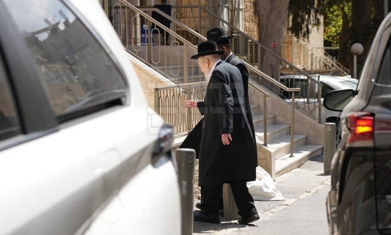 שמחה גדולה בבריסק: הגרא"י סולובייצ'יק הגיע למסור את השיעור באלול