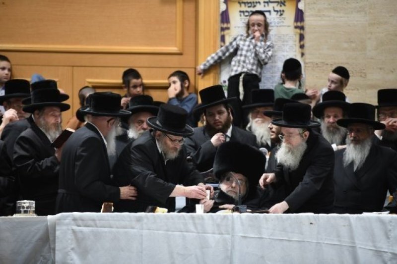 אנשיל בעק וא.מ.ש