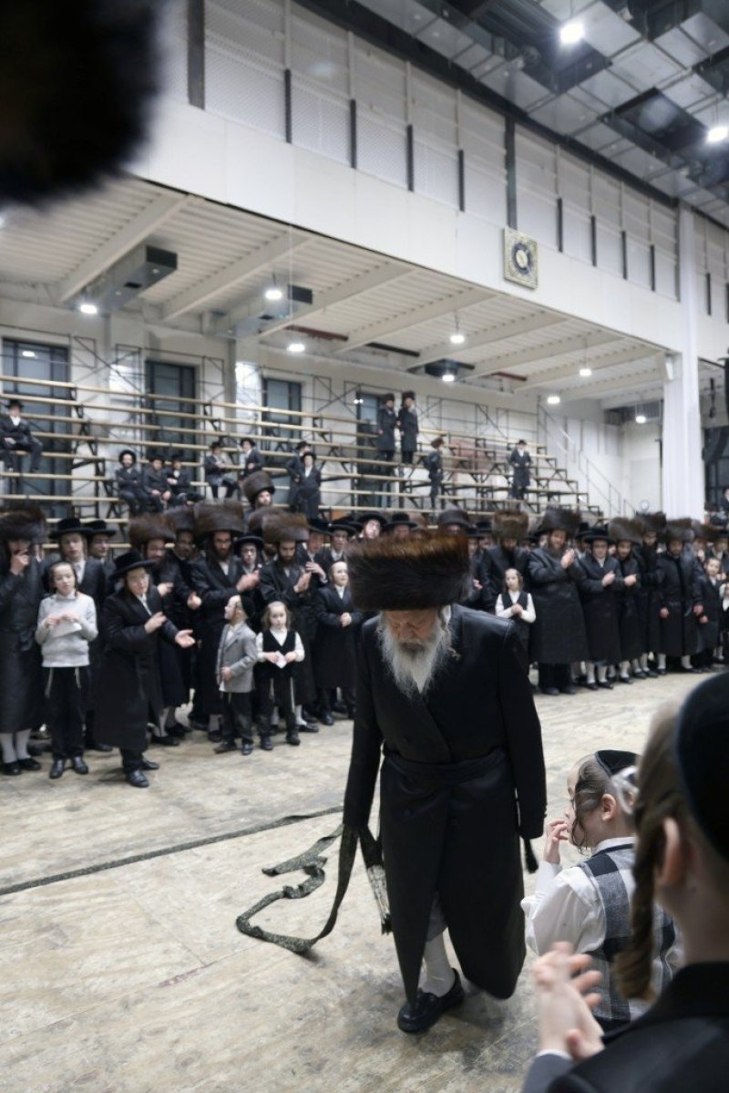 באדיבות המצלם