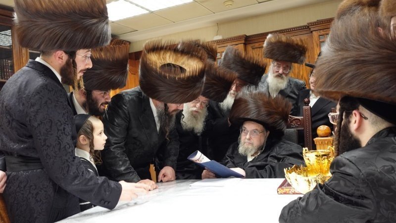 אנשיל בעק וא.מ.ש