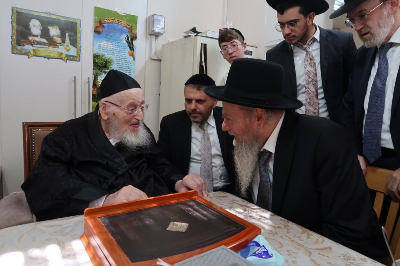 שוקי לרר