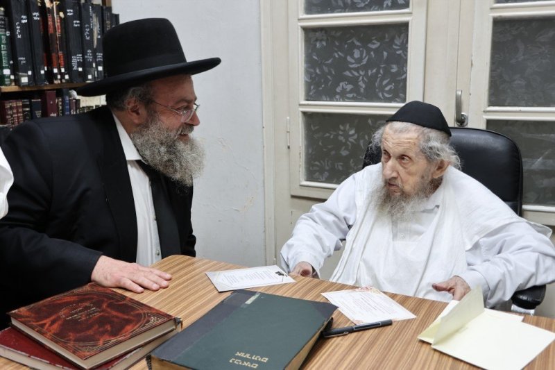 באדיבות המצלם