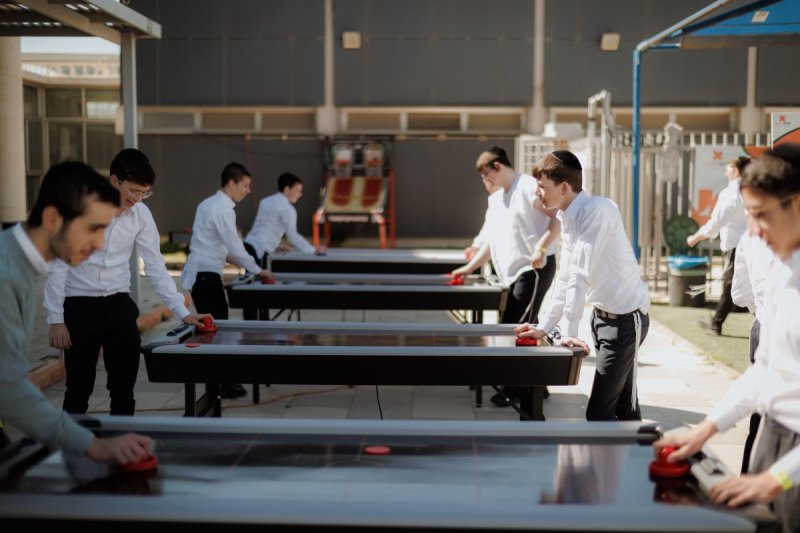 עקיבא שיינברגר