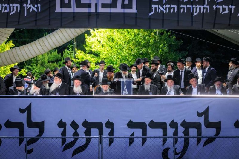 אלי קובין ודניאל נפוסי