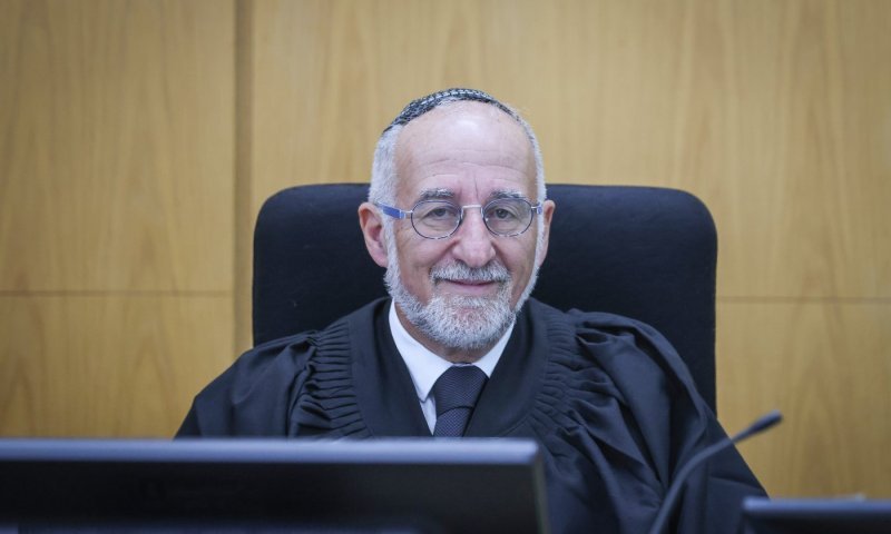 הנציב קולה דחה את התלונות נגד שופט שעבד בשבת והשופטת שבביתה התקיים כנס פוליטי