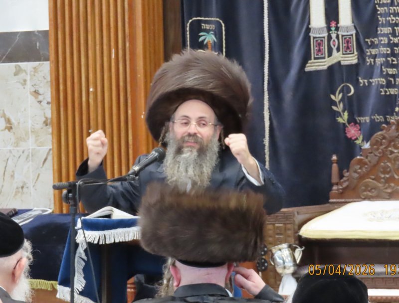 באדיבות המצלם