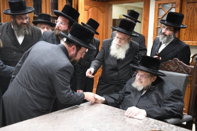 אנשיל בעק