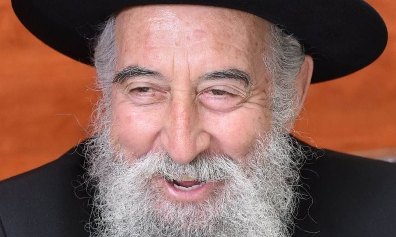 אבל בחוג חתם סופר: הרה"ח ר' אליעזר שלמה בנדיקט ז"ל