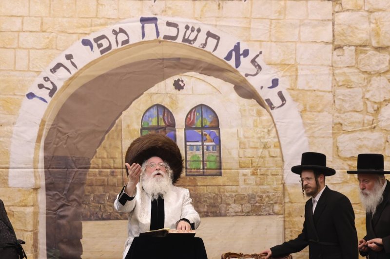 שימי פ.
