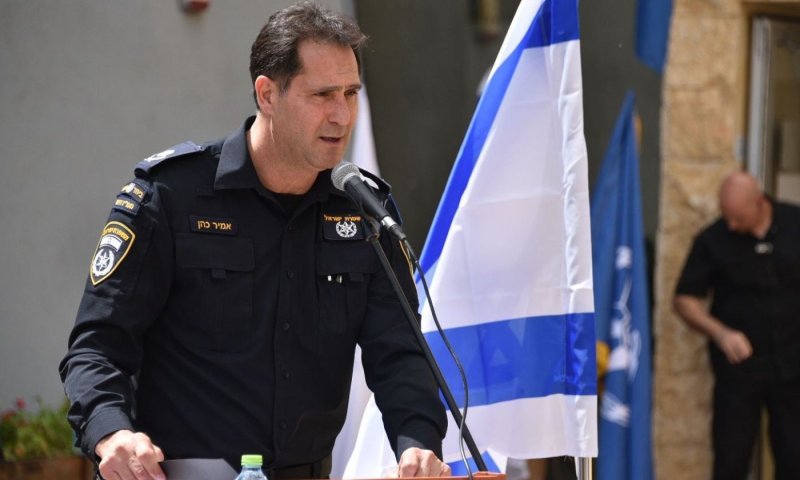 טלטלה בצמרת המשטרה: גיבור 7 באוקטובר פורש בצל עימותים עם המפכ"ל