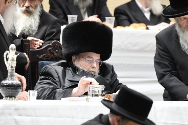 אנשיל בעק וא.מ.ש