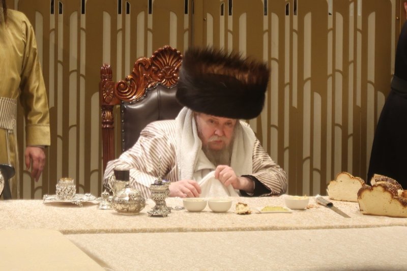 באדיבות המצלם