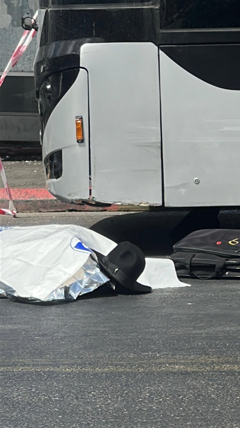 ישי ירושלמי - <blat>בחדרי חרדים</blat>