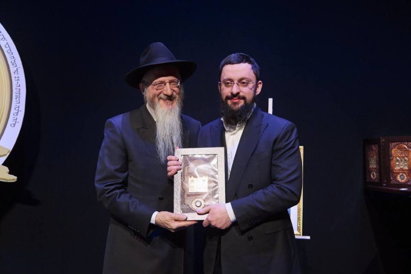 דמיטרי לובאייב