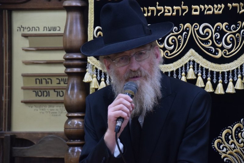 באדיבות המצלם