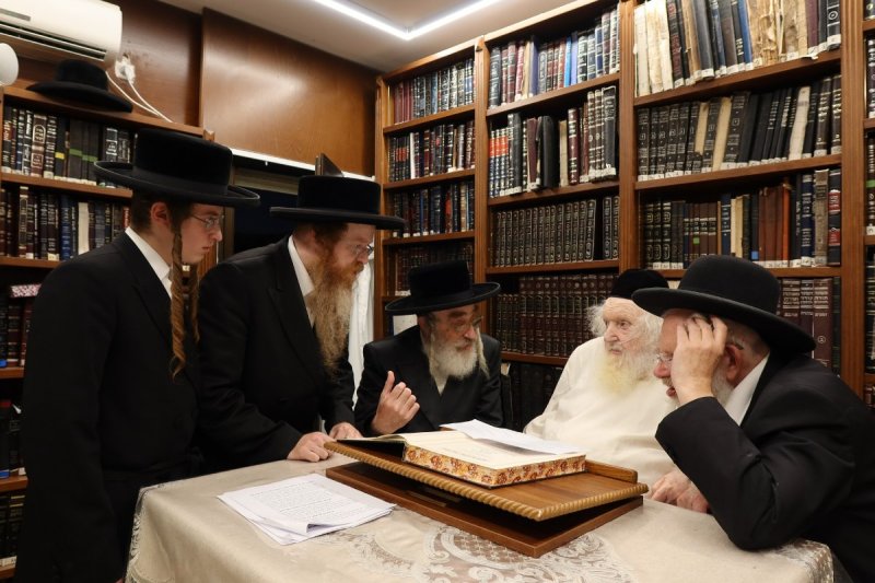 באדיבות המצלם