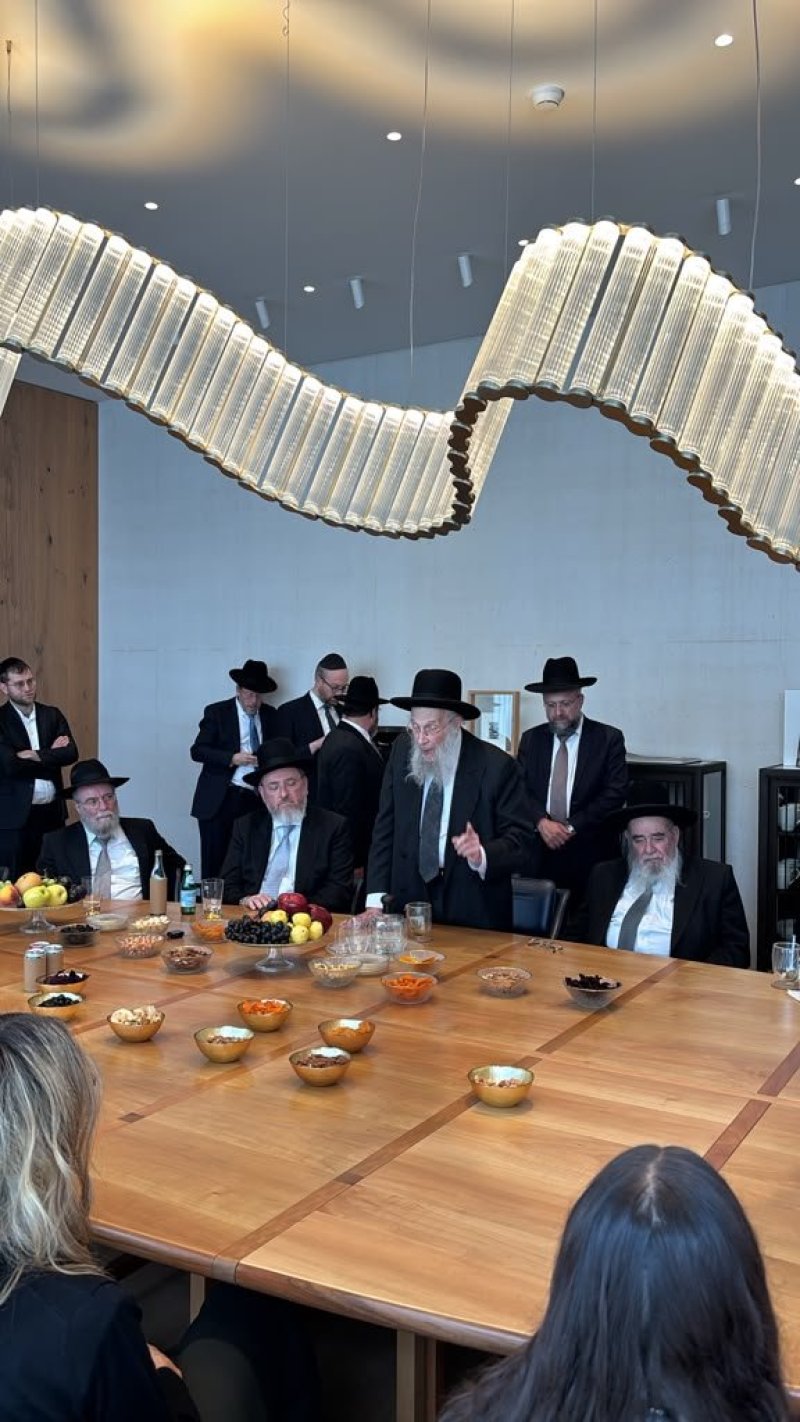 דניאל נפוסי ומאיר זלזניק