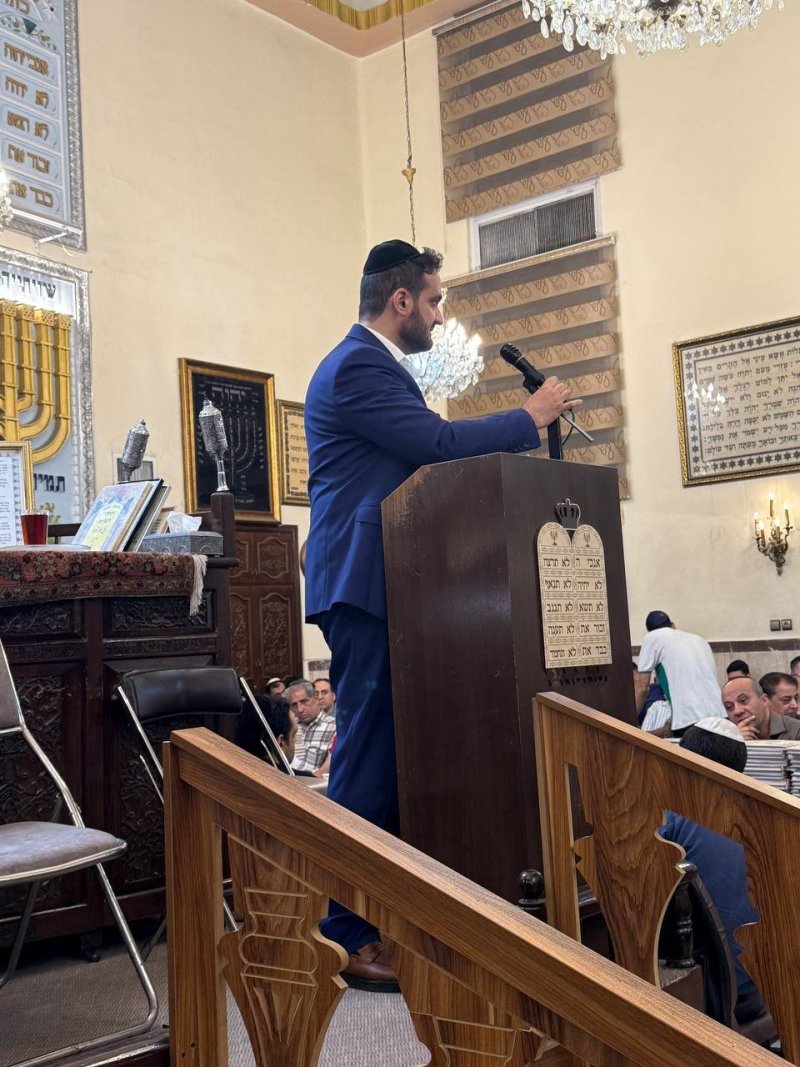 באדיבות המצלם