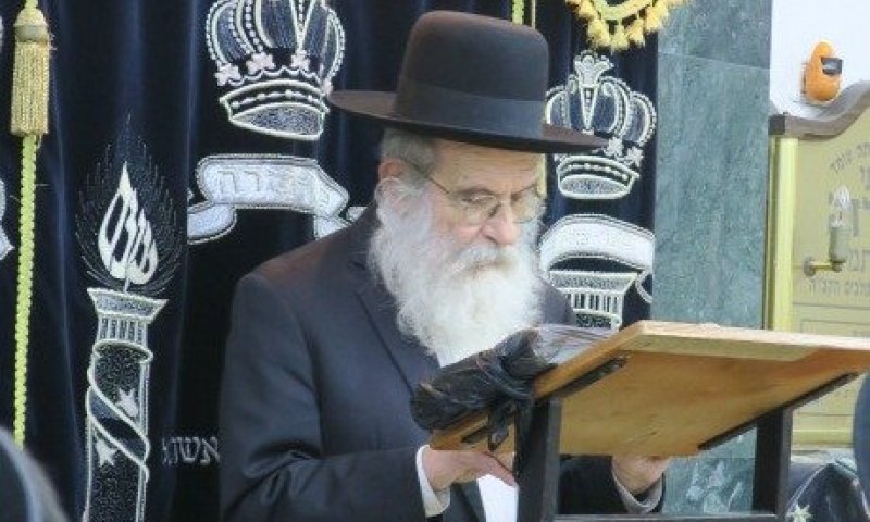 תדהמת המתמיד של פוניבז': היכן כתובות המילים 'כתר יתנו לך'?