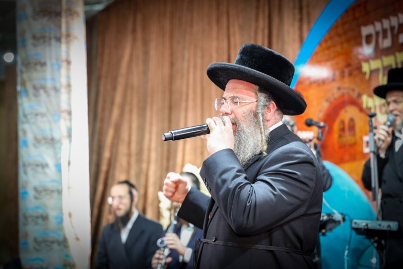 א. אייזנבאך וארי קופרשטוק