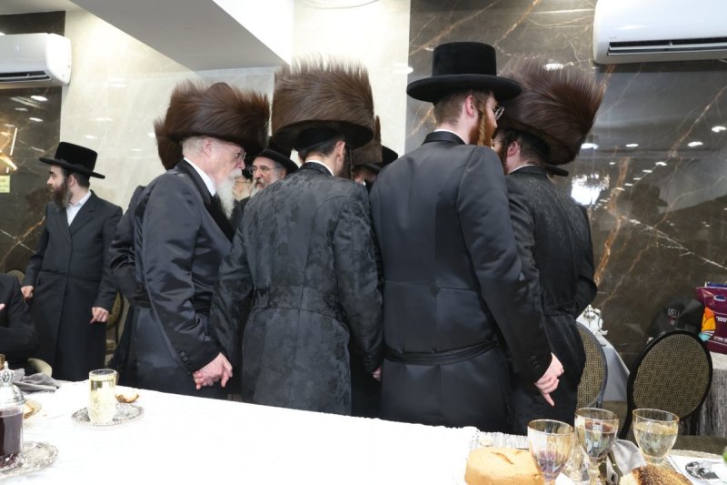 באדיבות המצלם