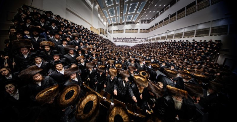 האחים לאנטשעווסקי ואייזיק ג.