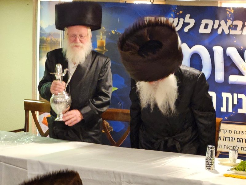 באדיבות המצלם