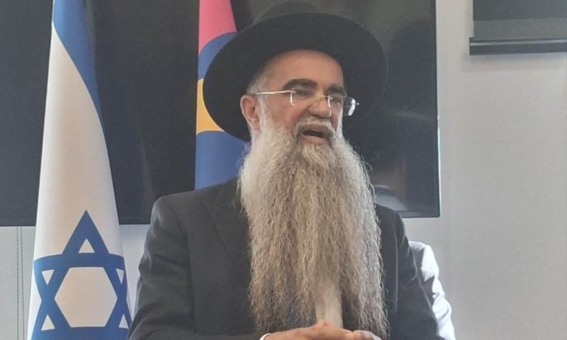 היסטוריה בחריש: הגאון רבי אשר זיגדון נבחר לרבה הראשון של העיר