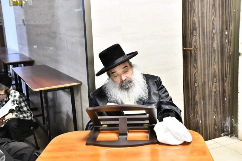 שוקי לרר