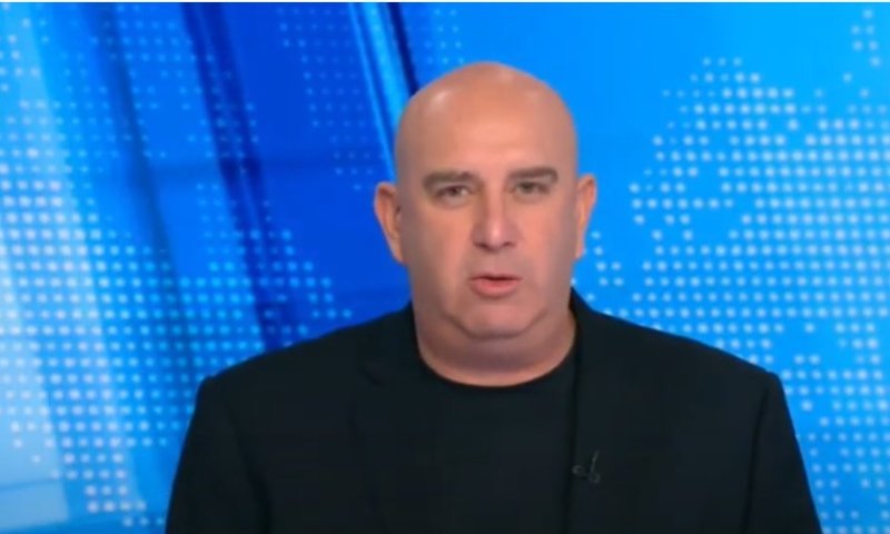 הפרשנות המתפתלת של ניר דבורי ששברה את הרשת - והחיקוי