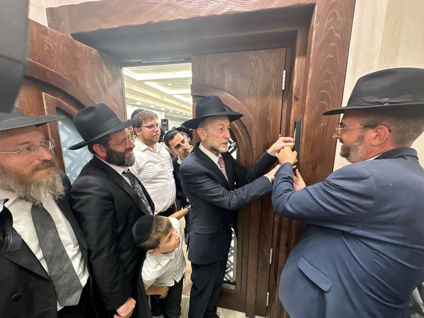 באדיבות המצלם