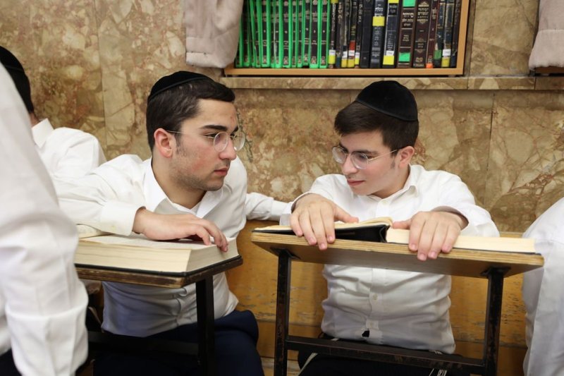 באדיבות המצלם