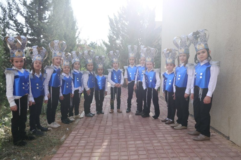 באדיבות המצלם