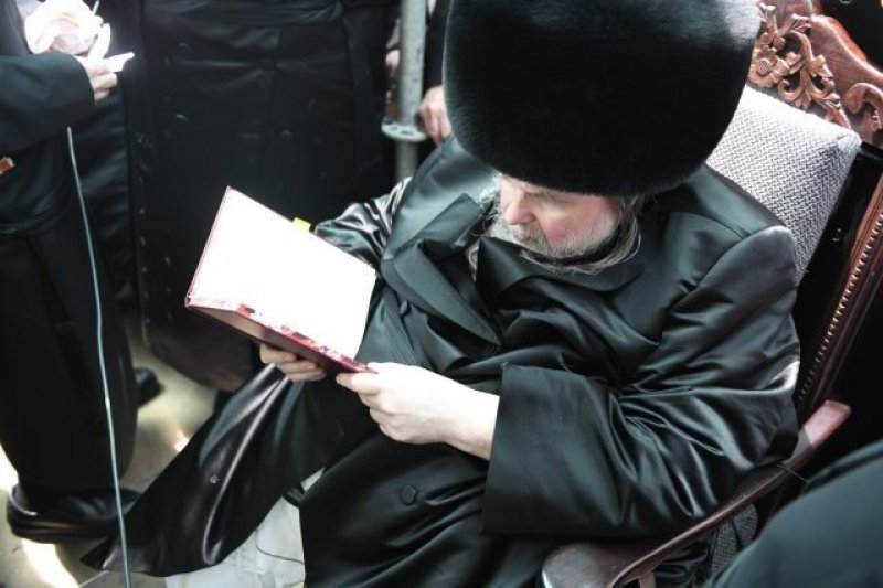 אנשיל בעק וא.מ.ש