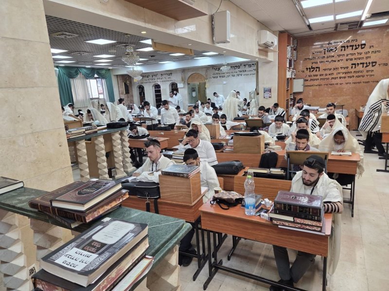 באדיבות המצלם