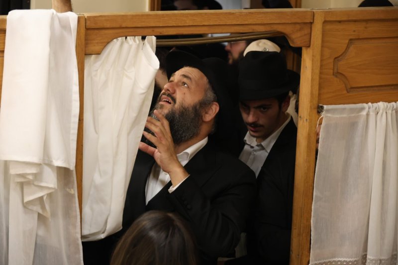 מרדכי לובעצקי