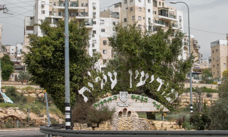 בלי עין הרע: משפחה במודיעין עילית חבקו את הילד ה- 21