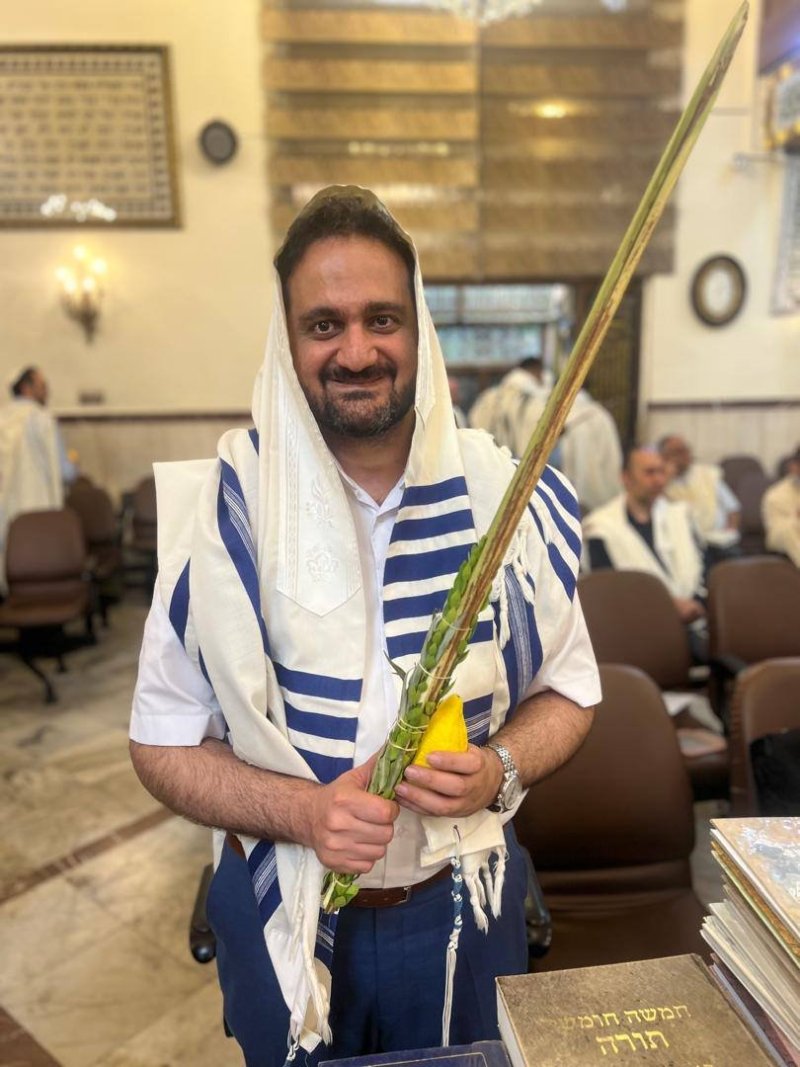 באדיבות המצלם