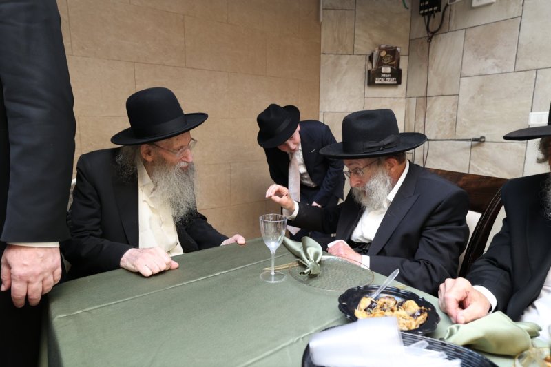 שמוליק קורלנסקי