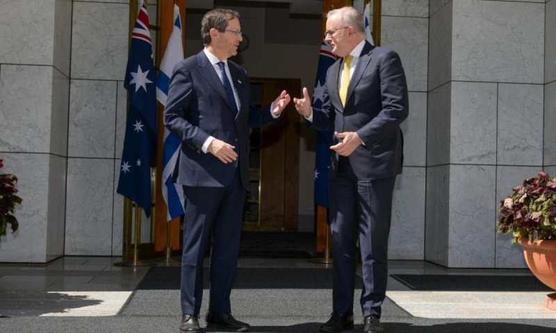 רה"מ אוסטרליה להרצוג: "רוצים לראות ישראלים ופלסטינים זה לצד זה בשלום"