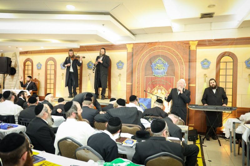 א. אייזנבאך